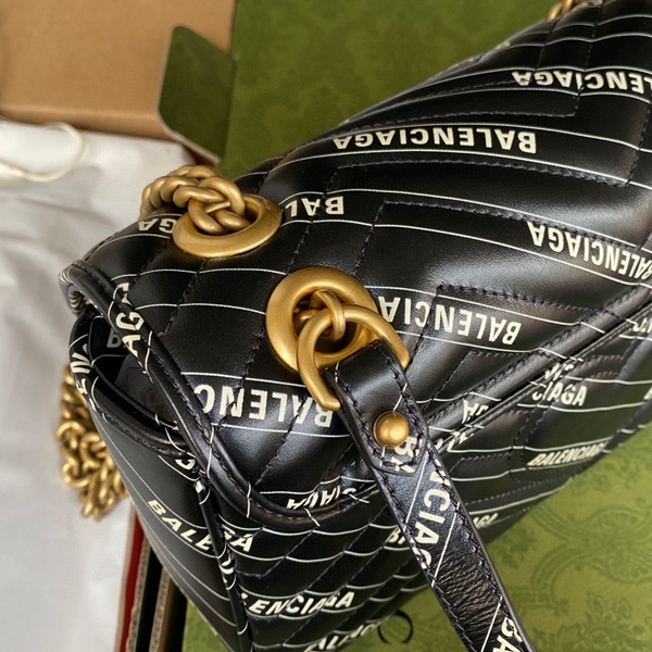 グッチバッグ着用イメージ